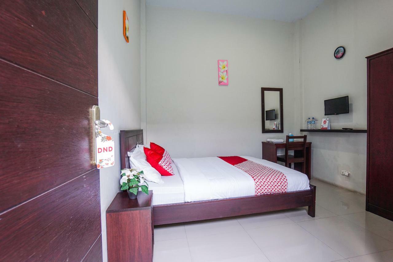 Elite Residence Manado Exteriör bild